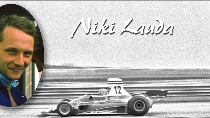 foto van Niki Lauda en race auto